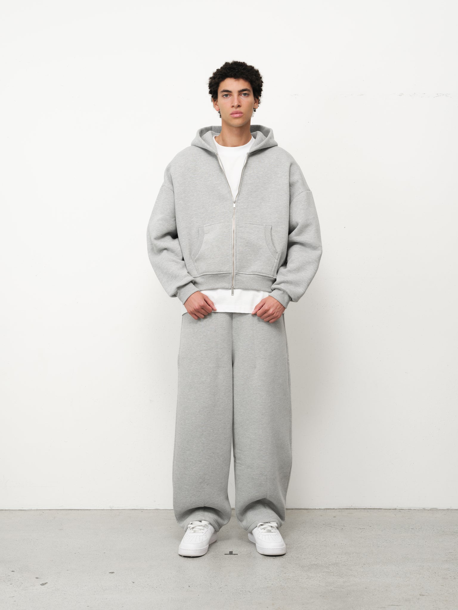 COZY ZIP UP - GREY