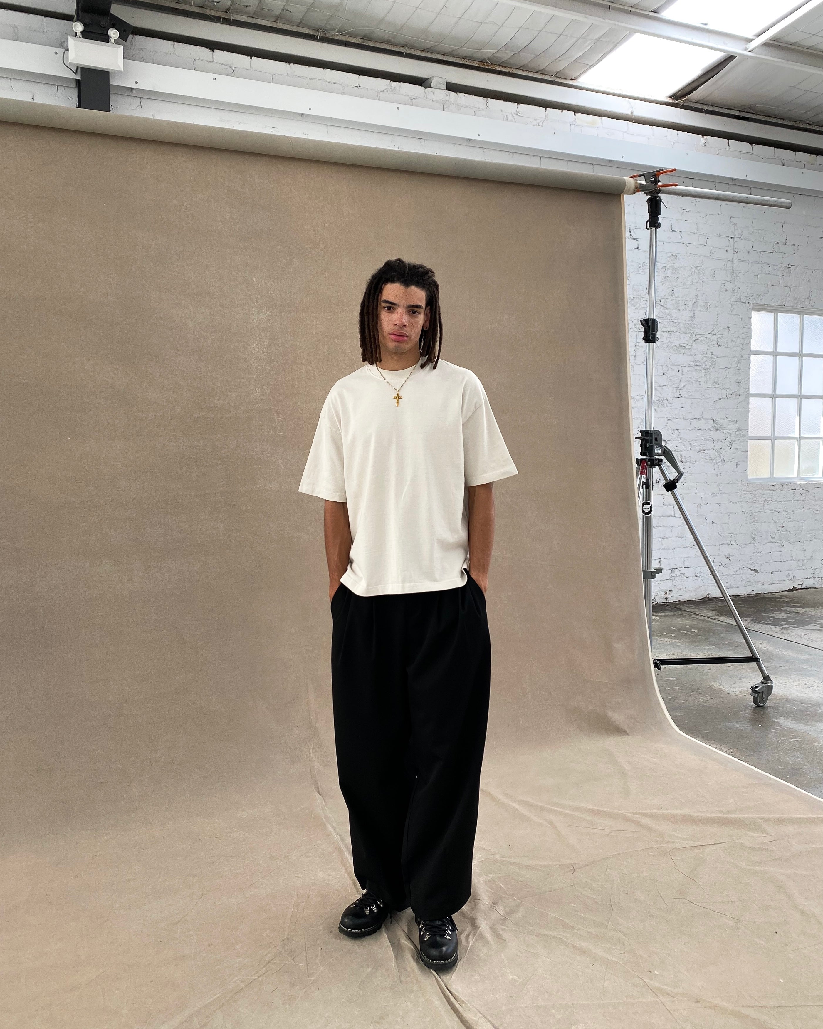 SIGNATURE BLANK T-SHIRT - OAT - Sweats UK