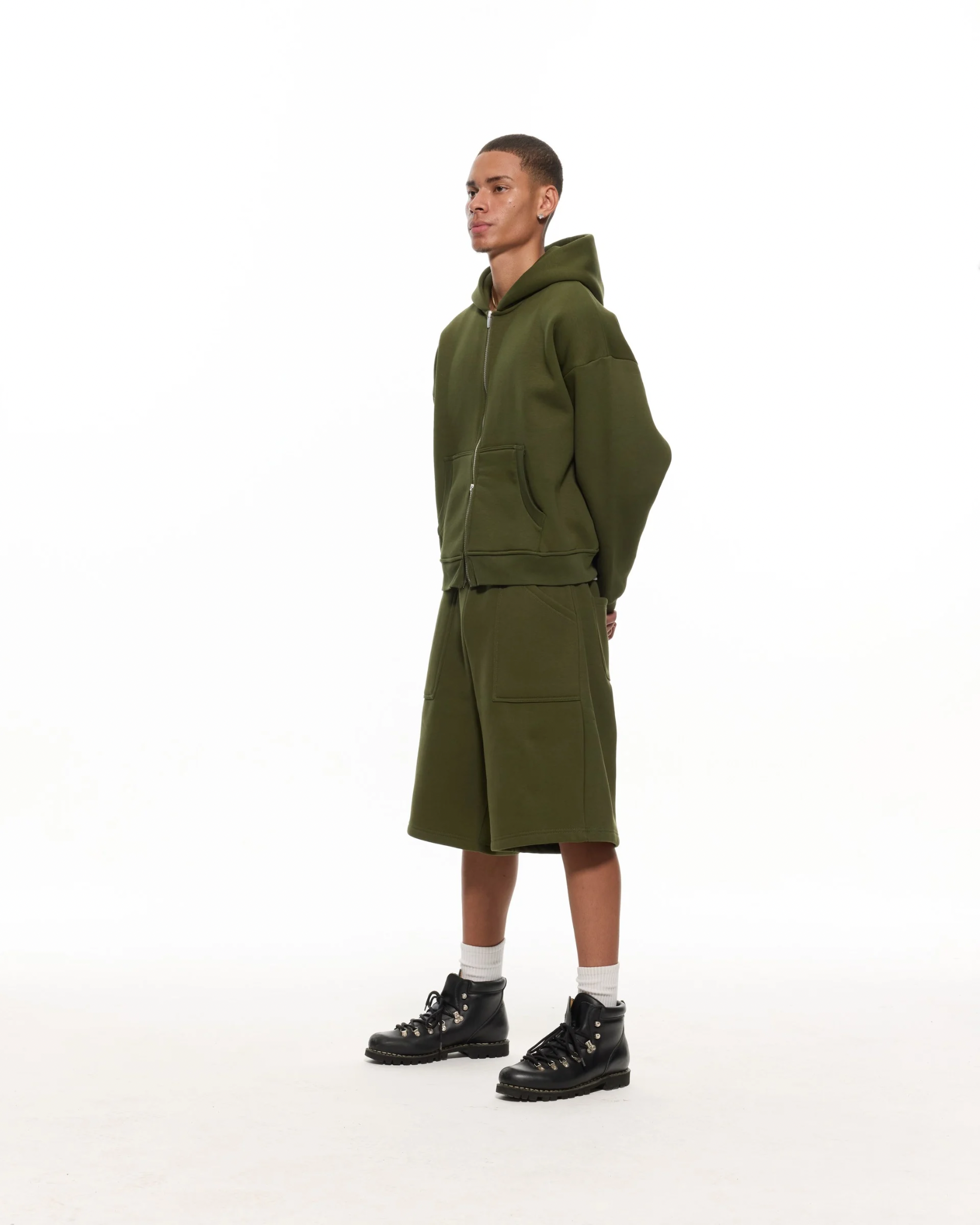 COZY STRAIGHT LEG SWEATS - MILITANT - Sweats UK
