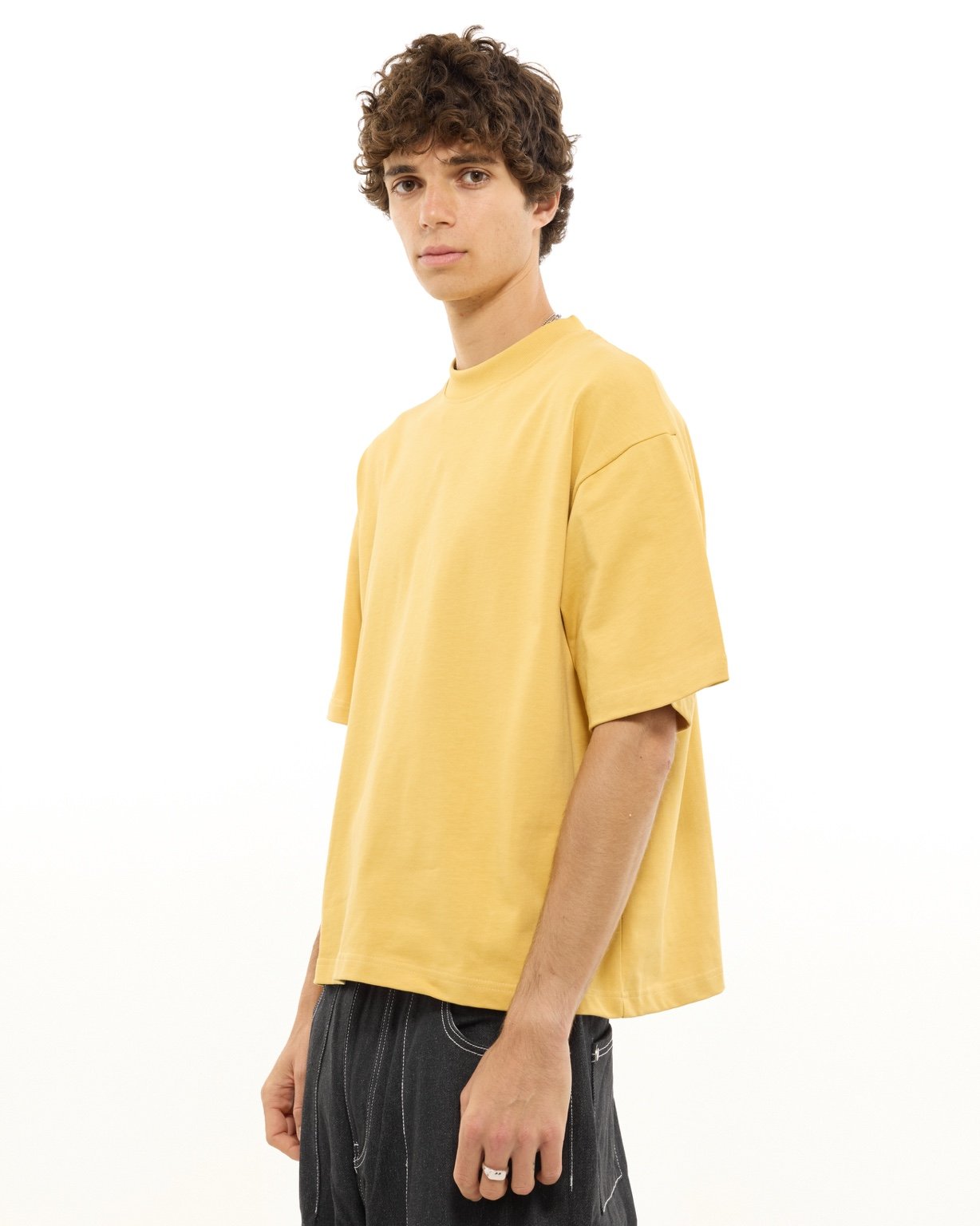 SIGNATURE BLANK T-SHIRT - YELLOW - Sweats UK