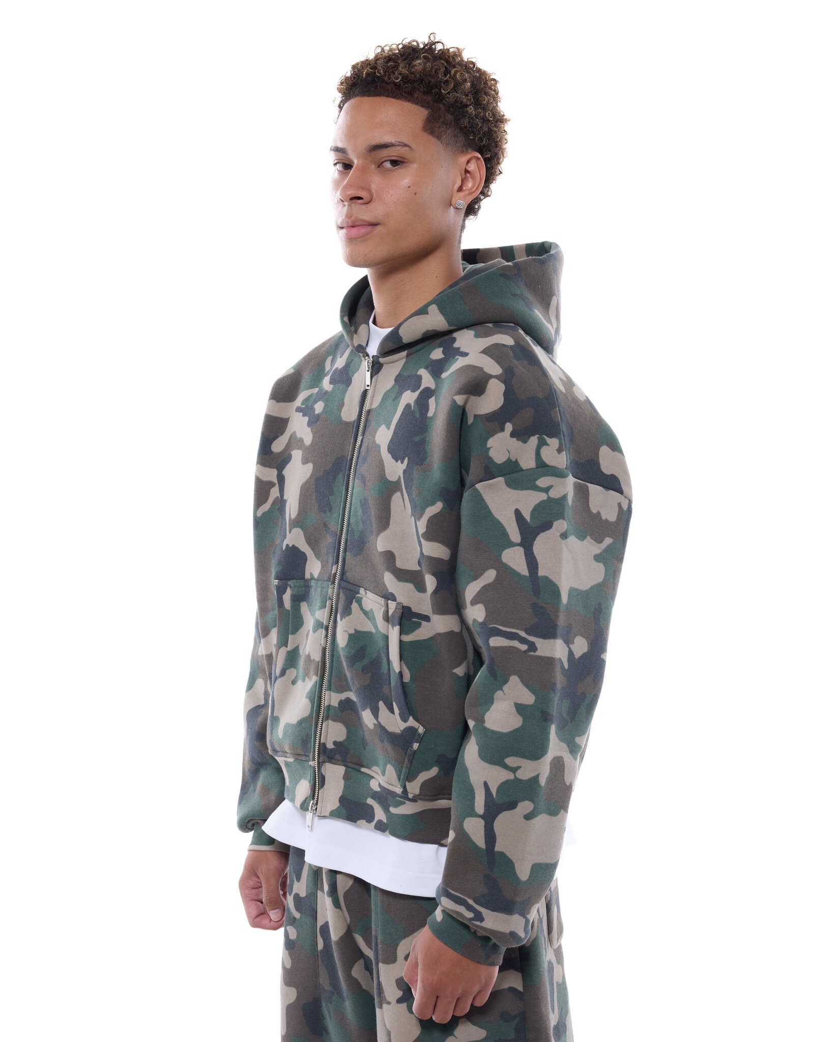 COZY ZIP UP - CAMO - Sweats UK