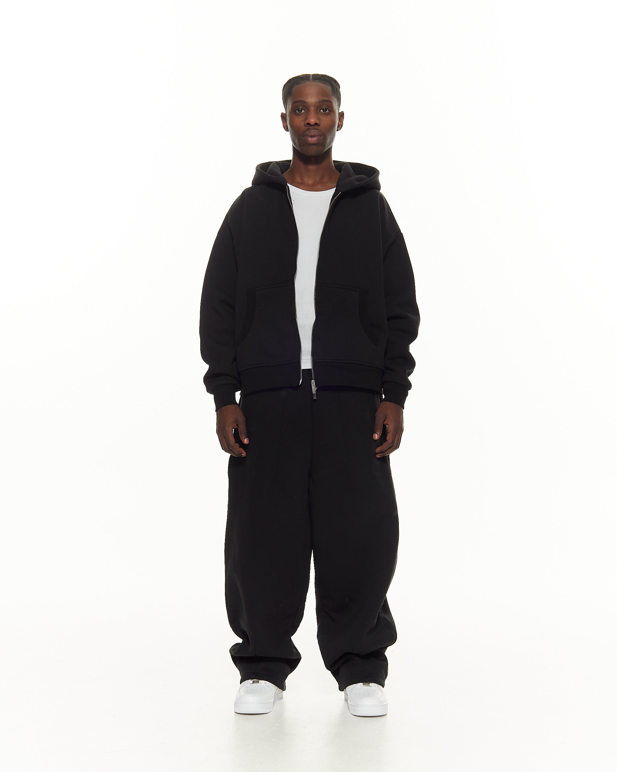 COZY STRAIGHT LEG SWEATS - BLACK