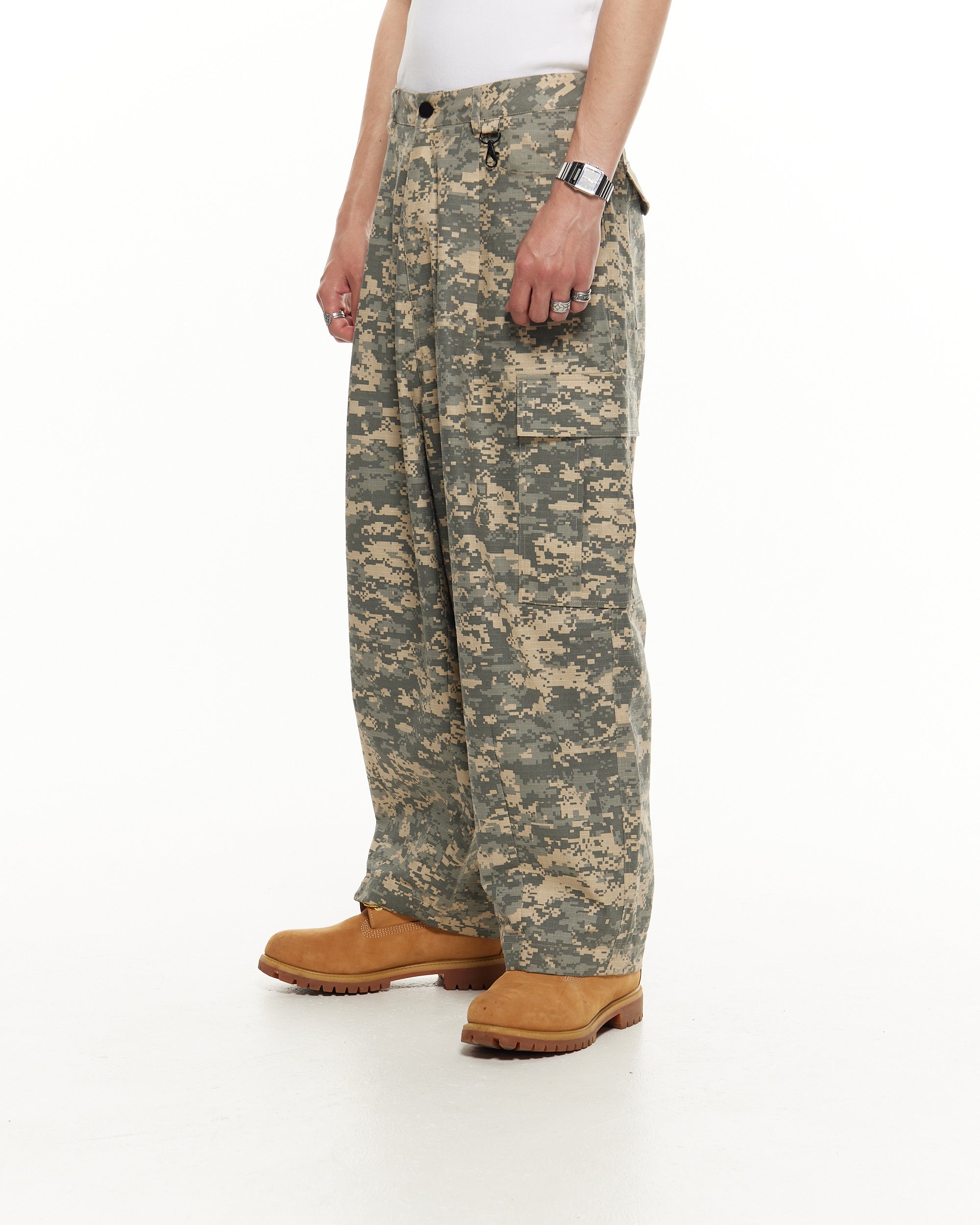 CARGO PANT - DIGI CAMO - Sweats UK