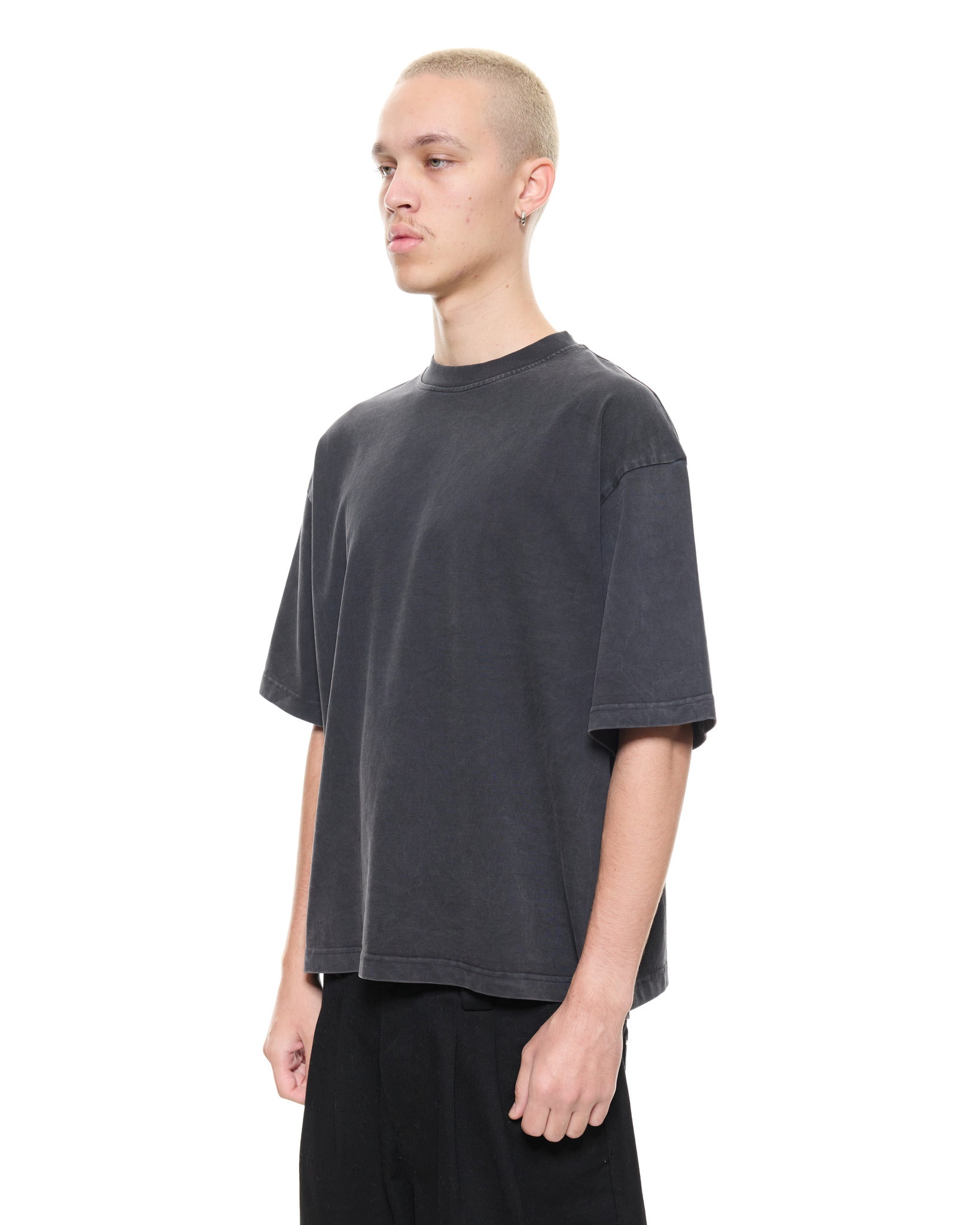 SIGNATURE BLANK T-SHIRT - WASHED BLACK - Sweats UK