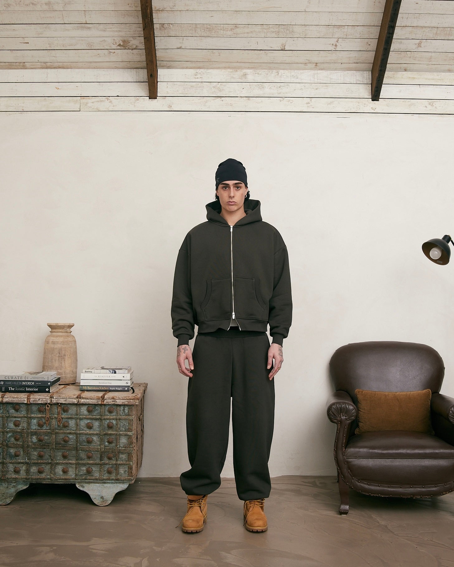 COZY ZIP UP - COFFEE - Sweats UK