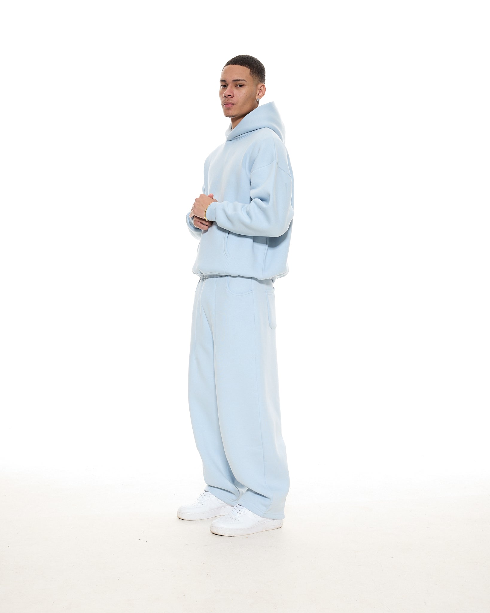 COZY HOODIE - GLACIER - Sweats UK