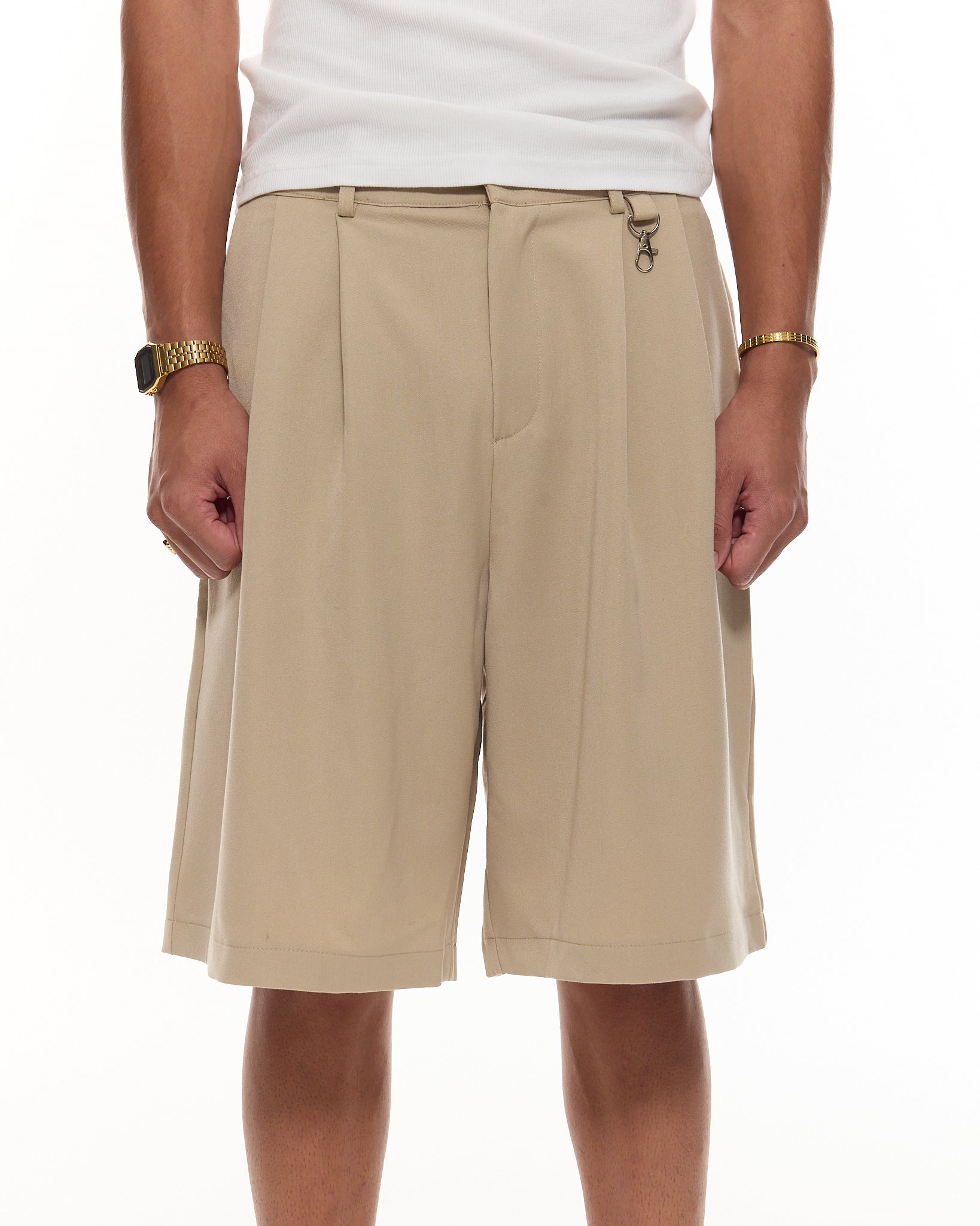 PLEATED SHORT - SAND - Sweats UK