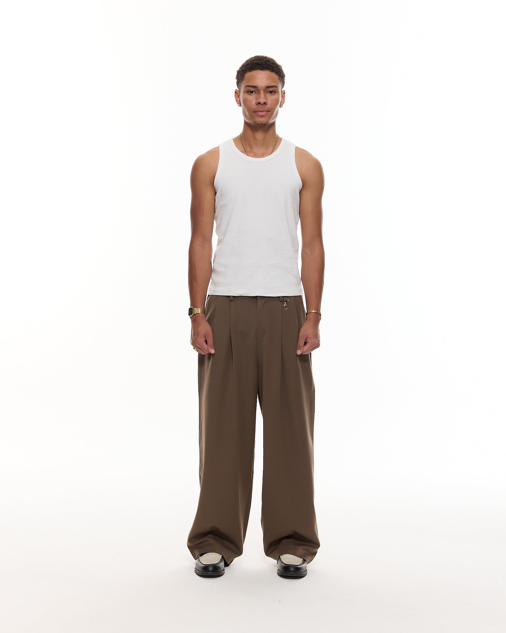 PLEATED PANT - BROWN - Sweats UK