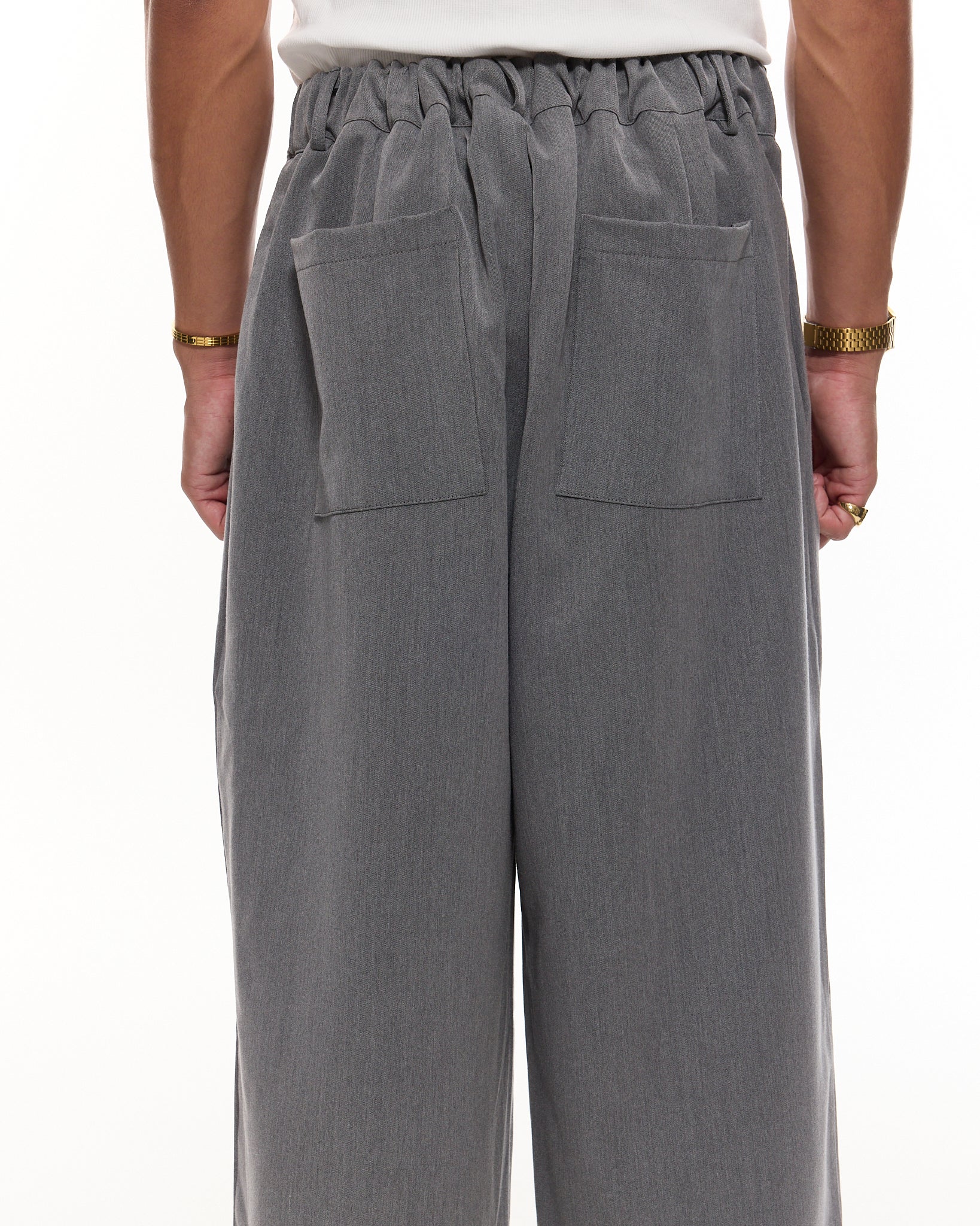 PLEATED PANT - GREY