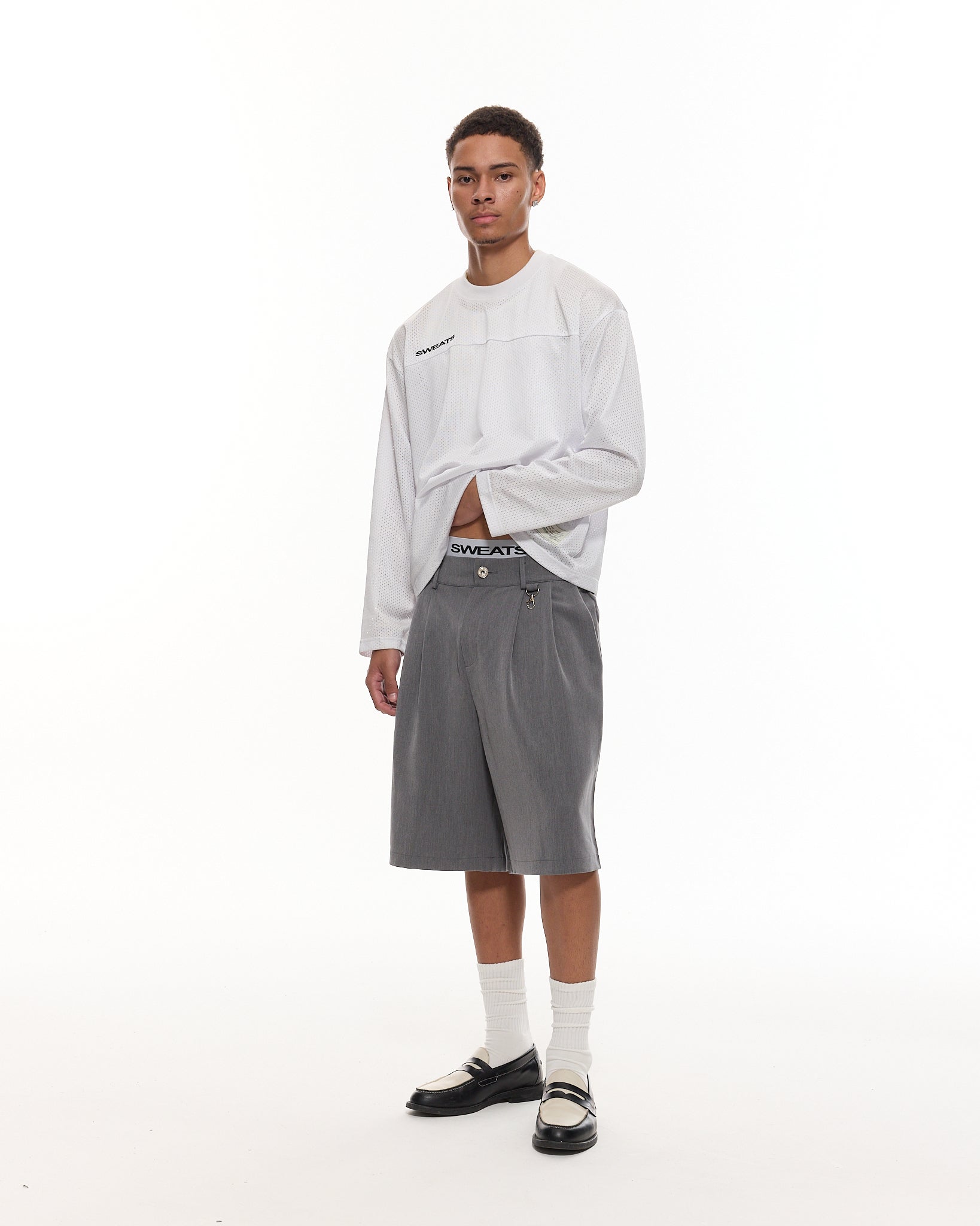 PLEATED SHORT - GREY - Sweats UK