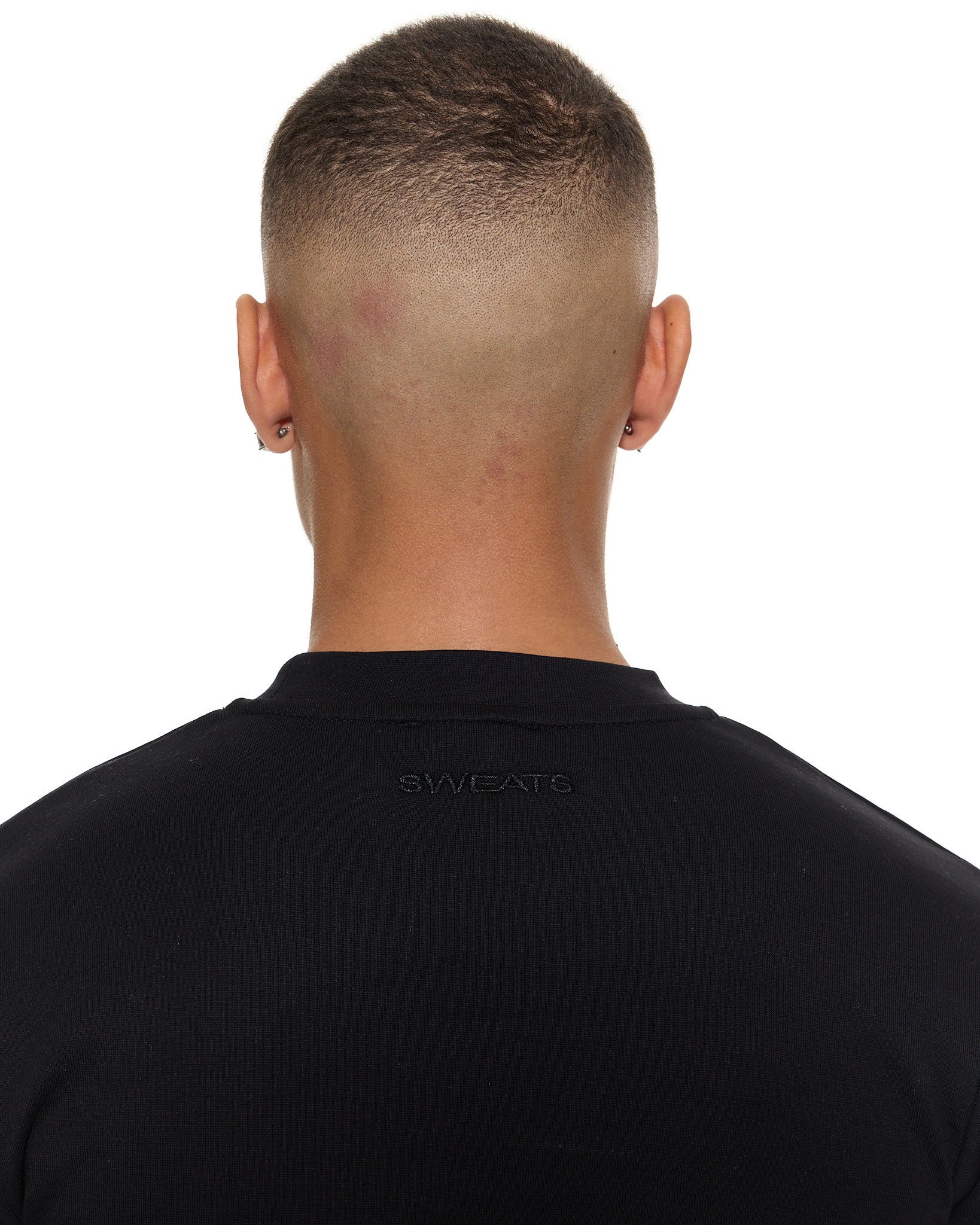 FITTED T-SHIRT - BLACK