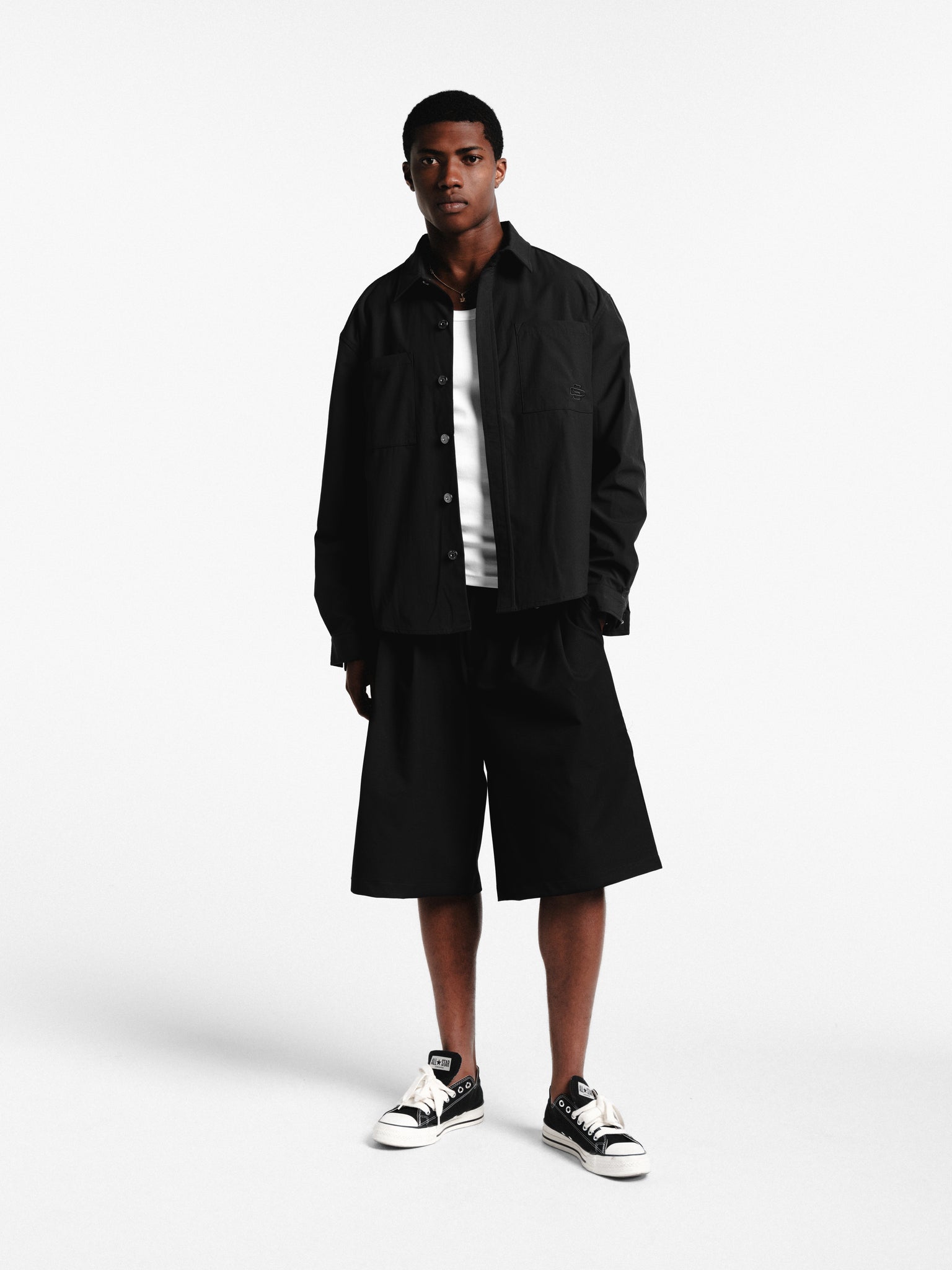 PLEATED SHORT - BLACK