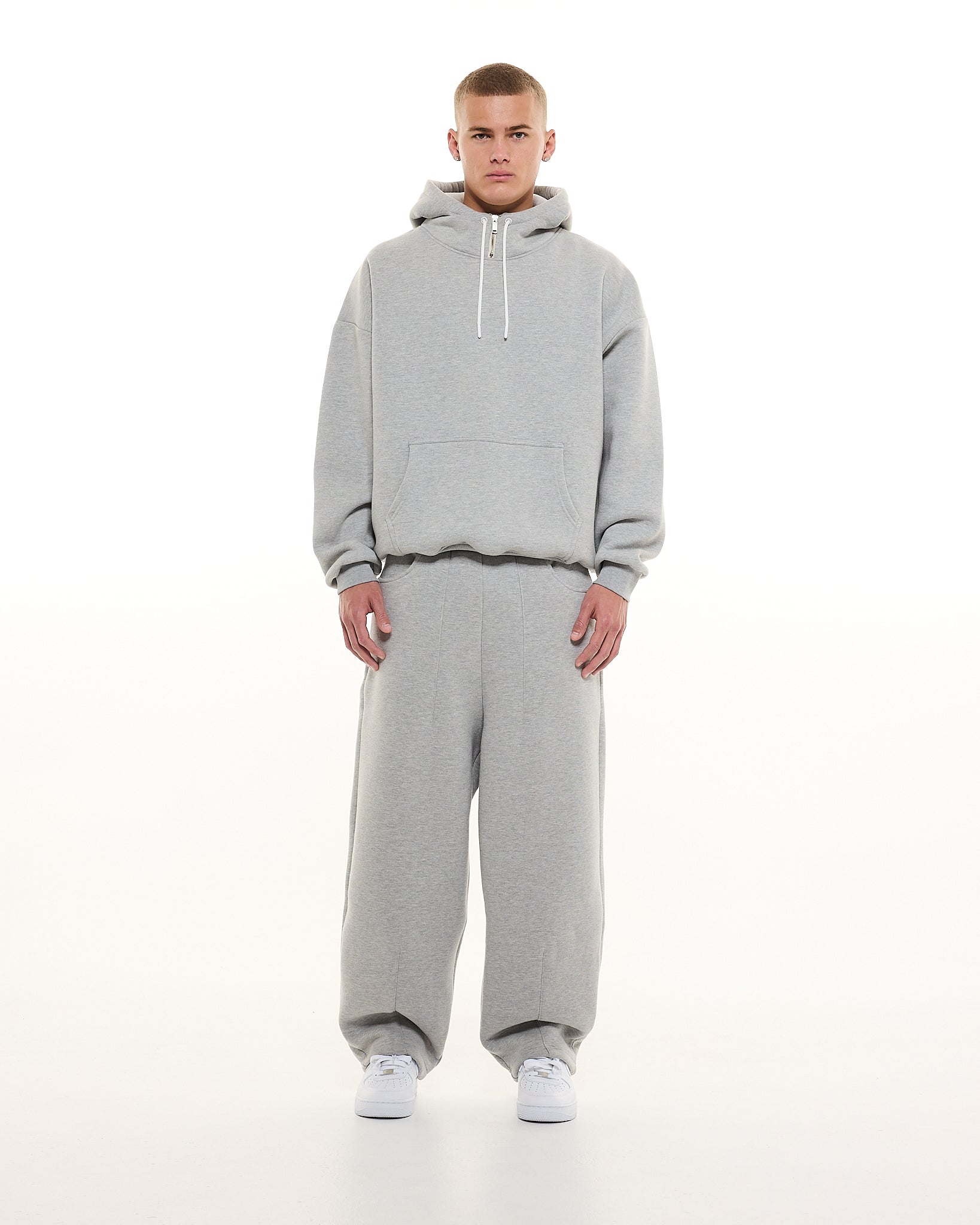 COZY TECH HOODIE - GREY