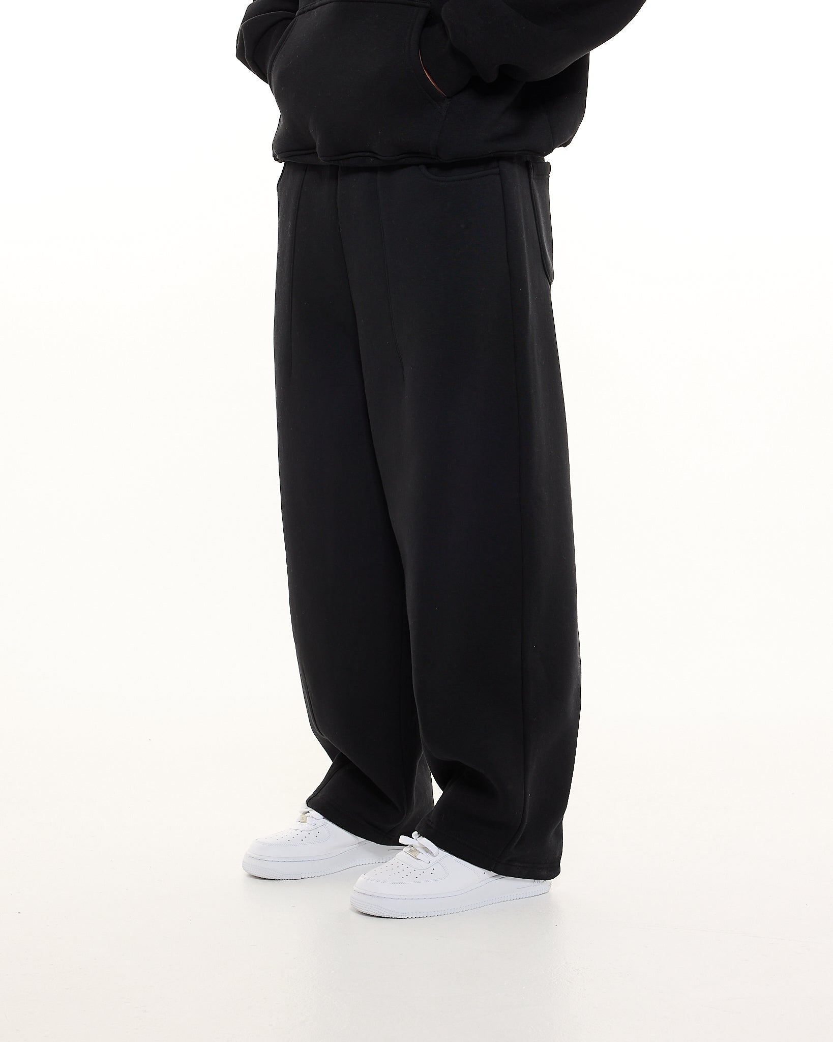 COZY STRAIGHT LEG SWEATS - BLACK - Sweats UK