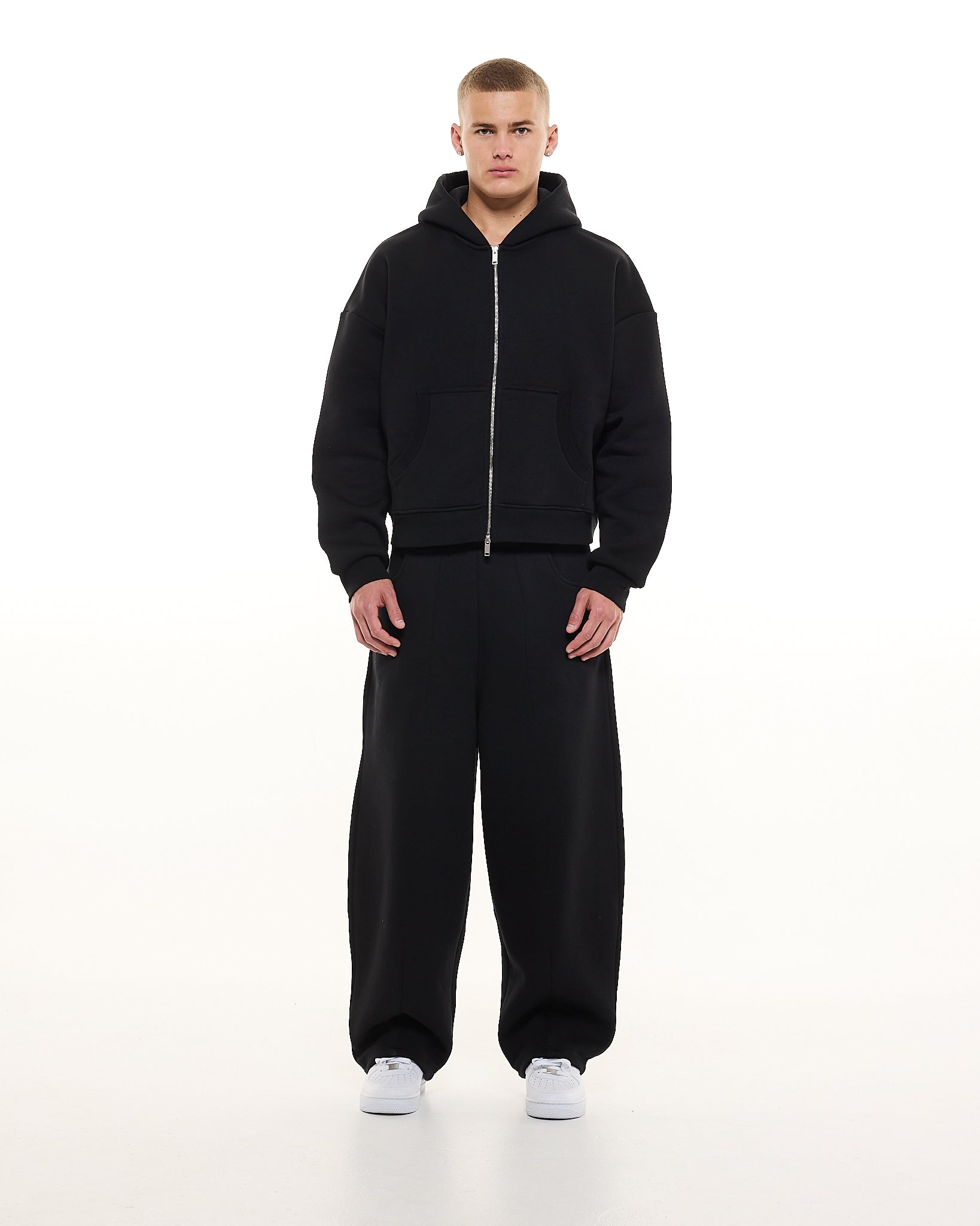 COZY ZIP UP - BLACK - Sweats UK