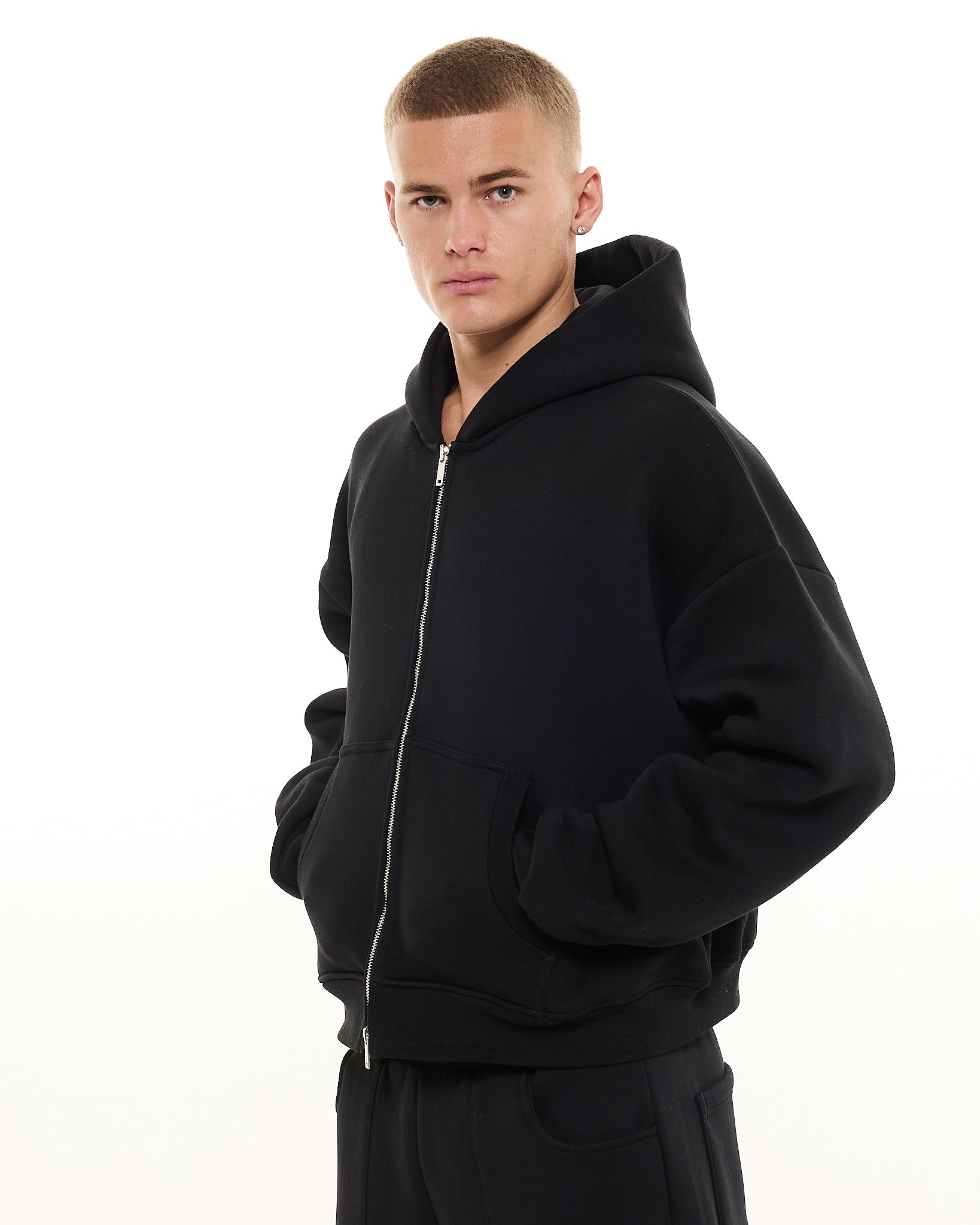 COZY ZIP UP - BLACK - Sweats UK