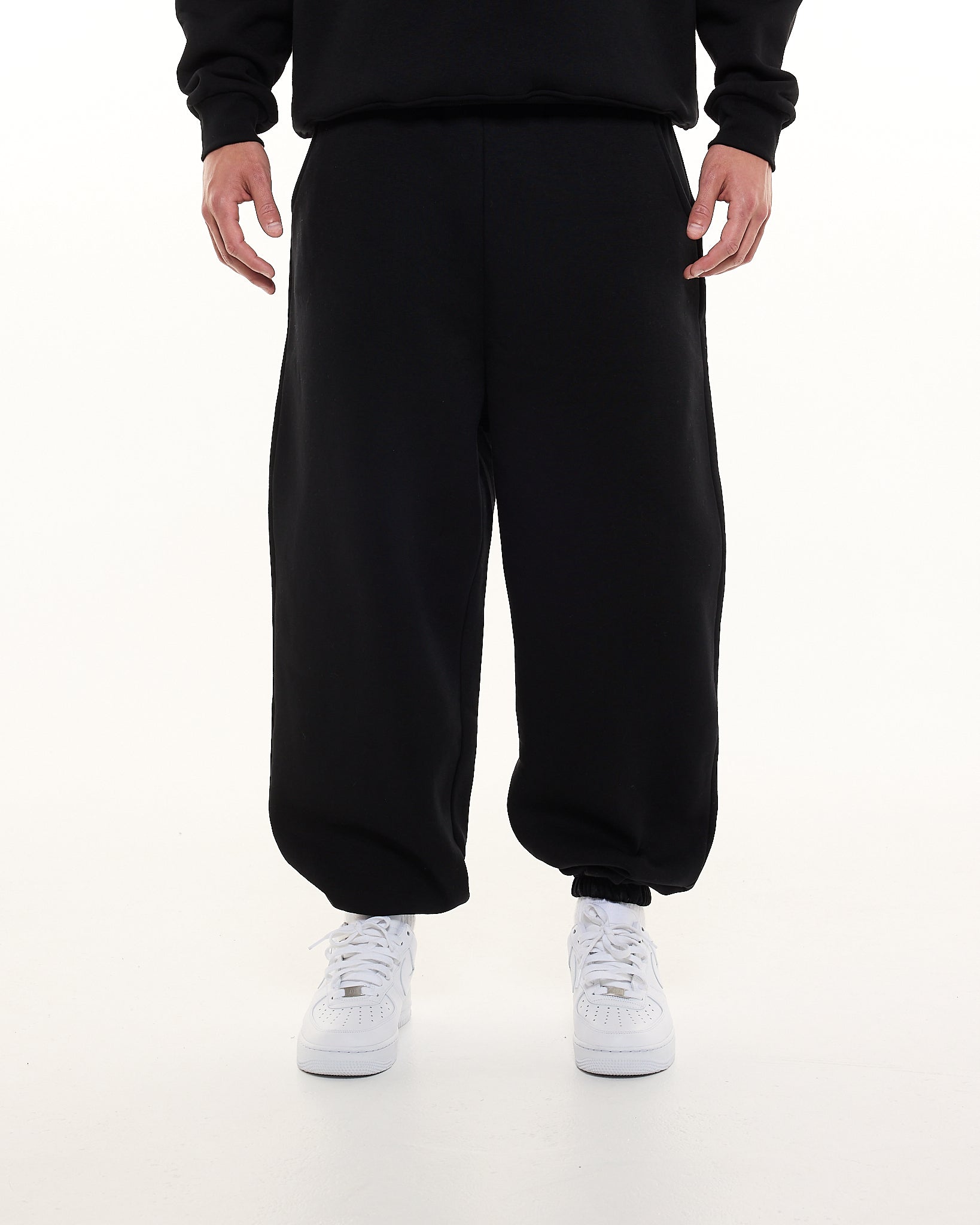 COZY SWEATPANT - BLACK - Sweats UK