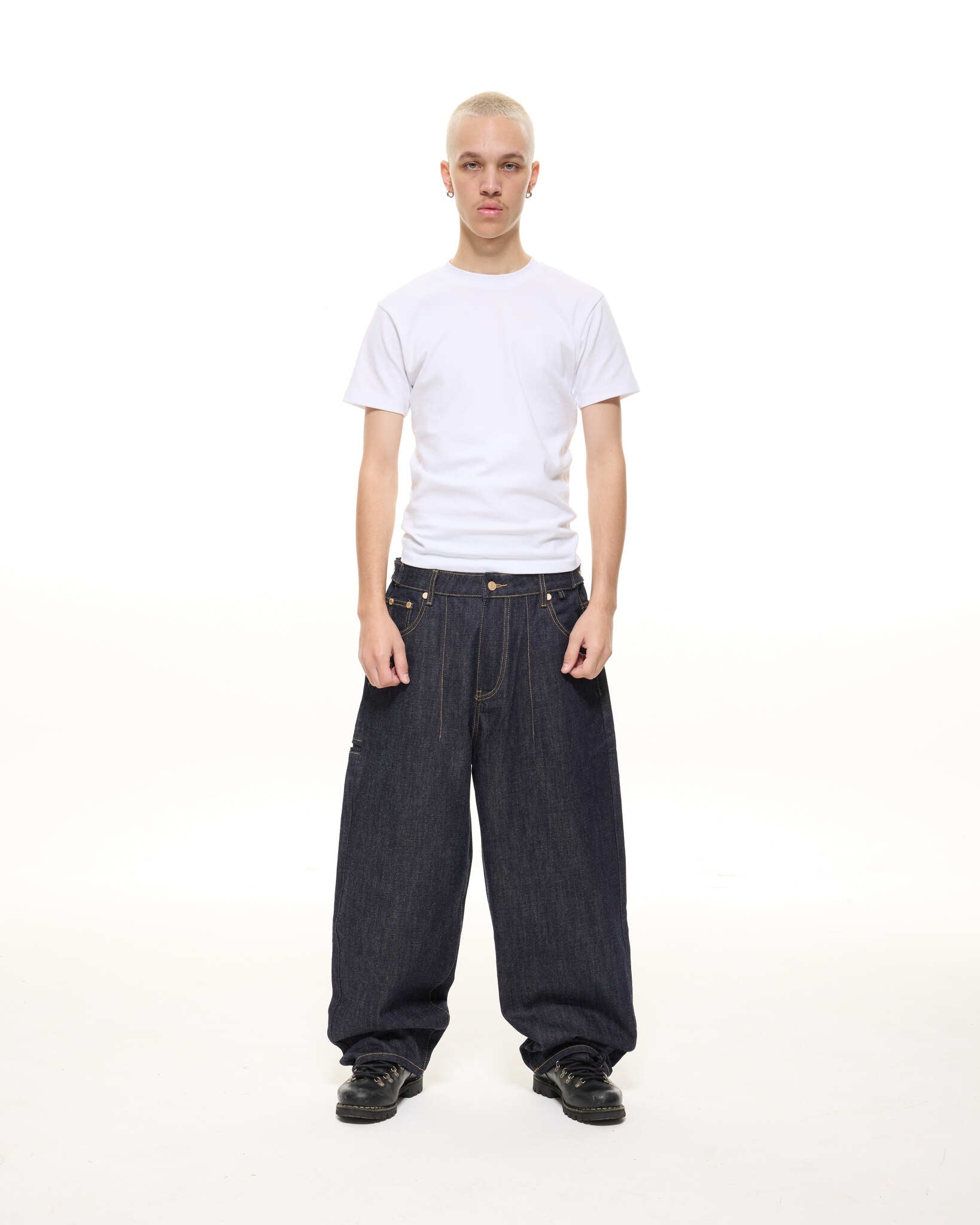 DENIM BAGGY JEANS - INDIGO - Sweats UK
