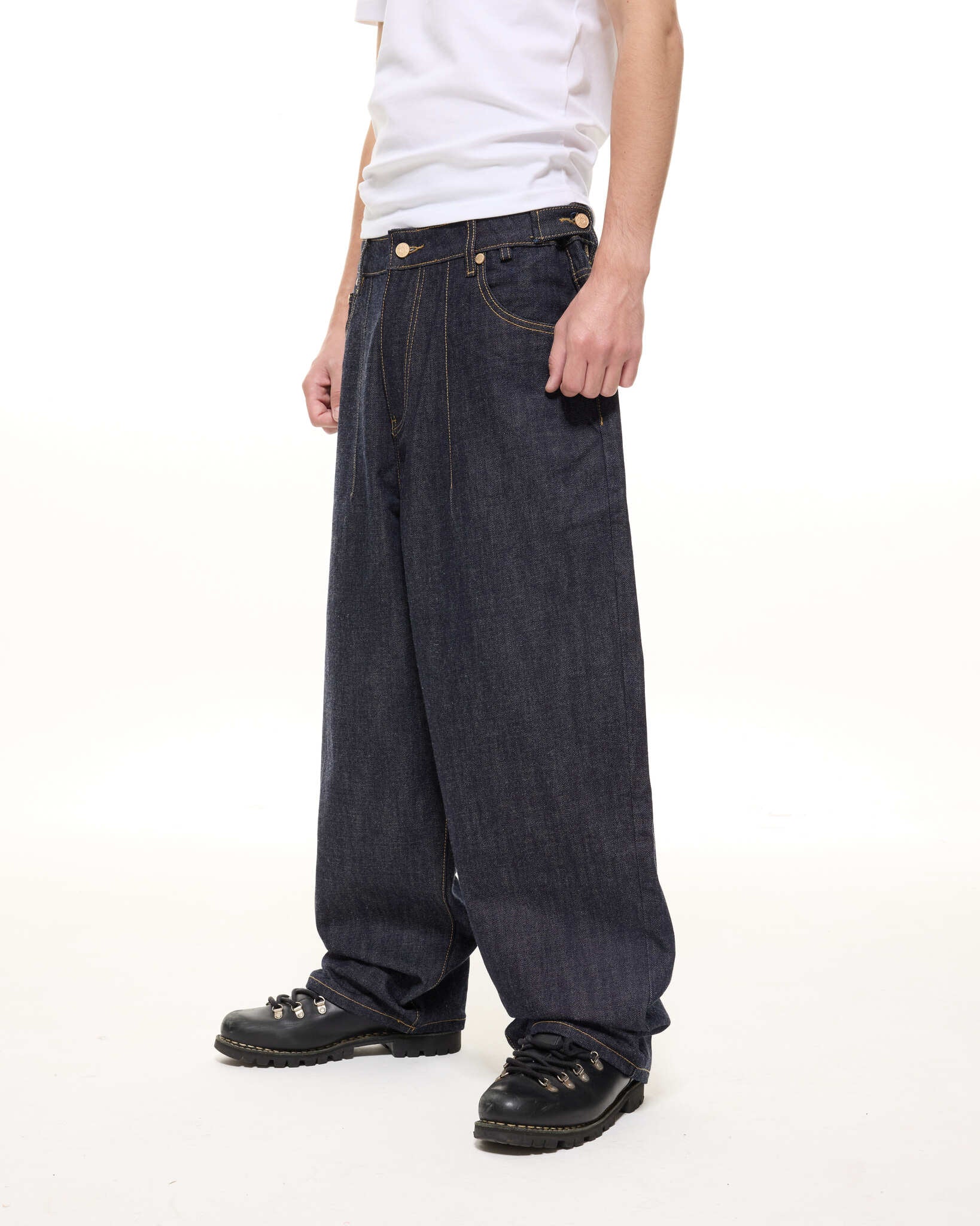 DENIM BAGGY JEANS - INDIGO - Sweats UK