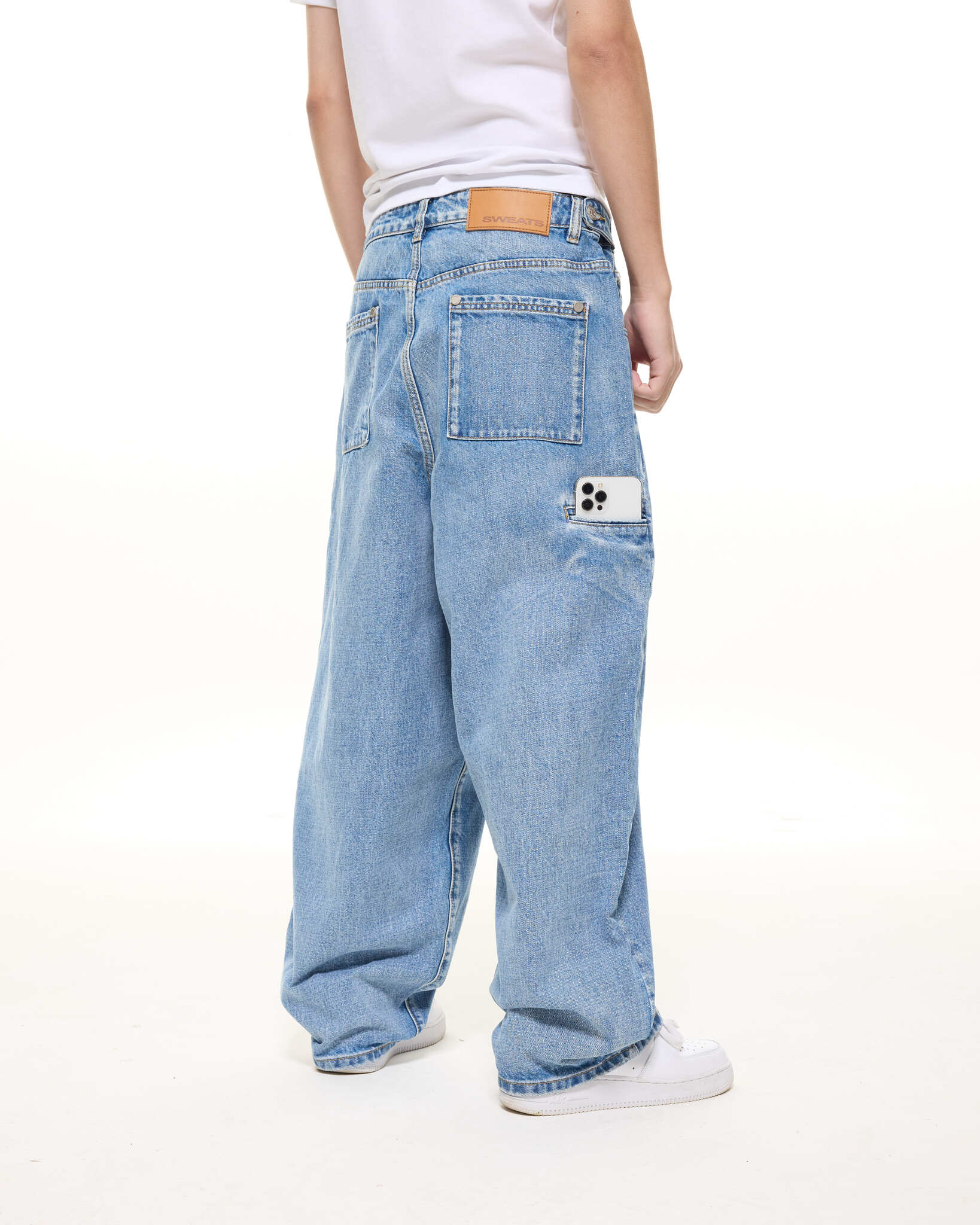 DENIM BAGGY JEANS - LIGHT BLUE - Sweats UK