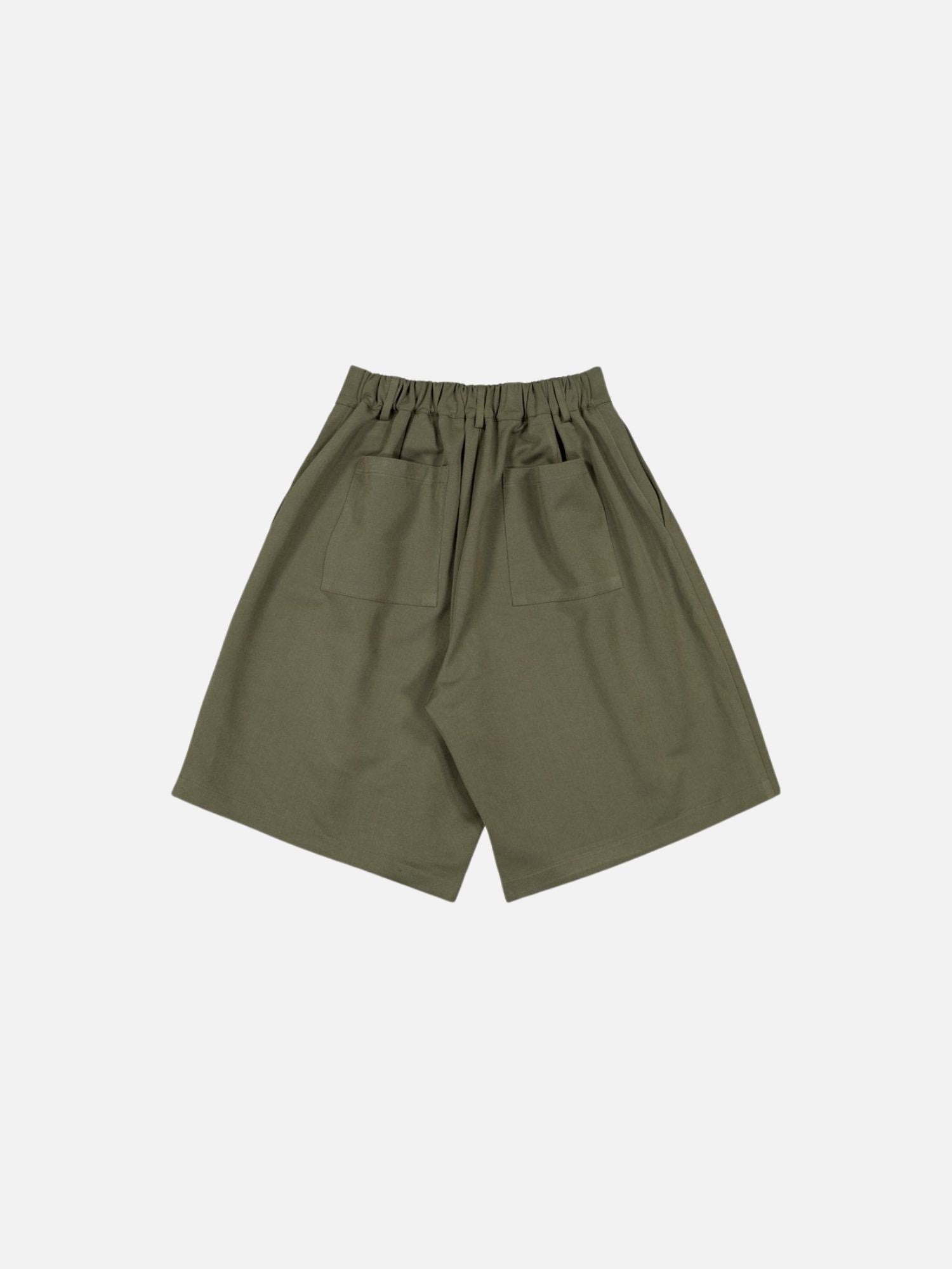 PLEATED SHORT - OLIVE