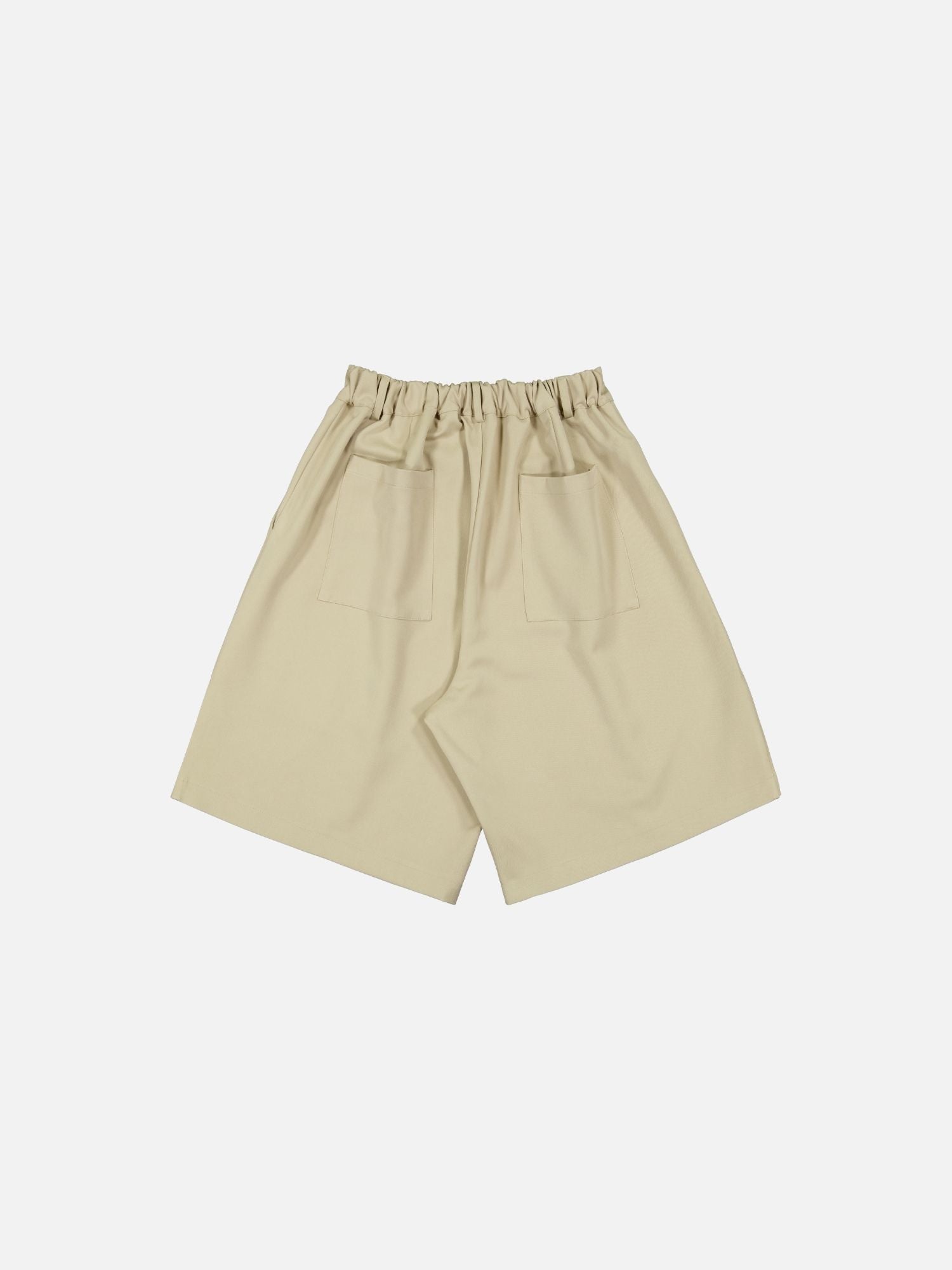 PLEATED SHORT - SAND - Sweats UK