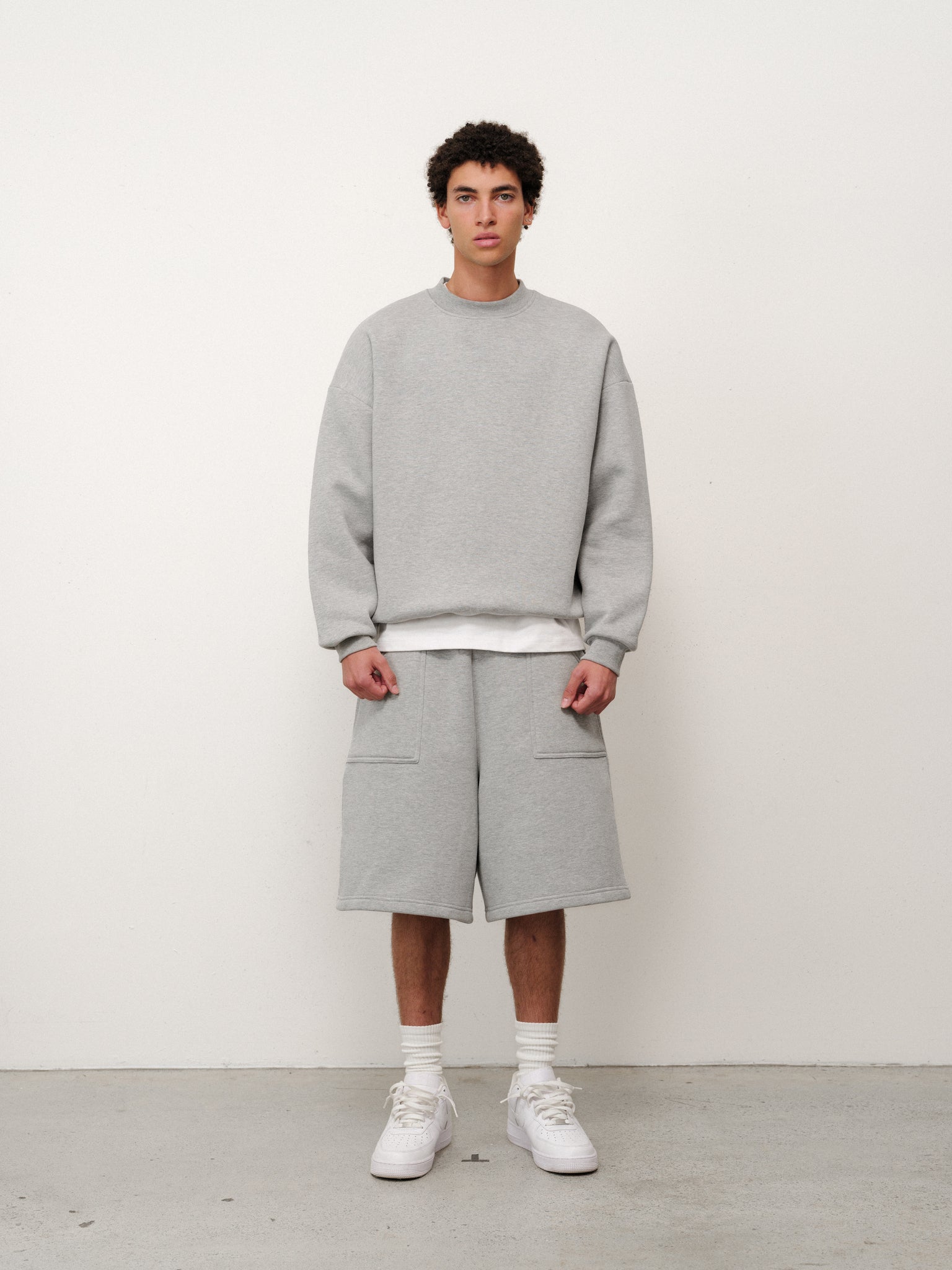 COZY SWEATER - GREY