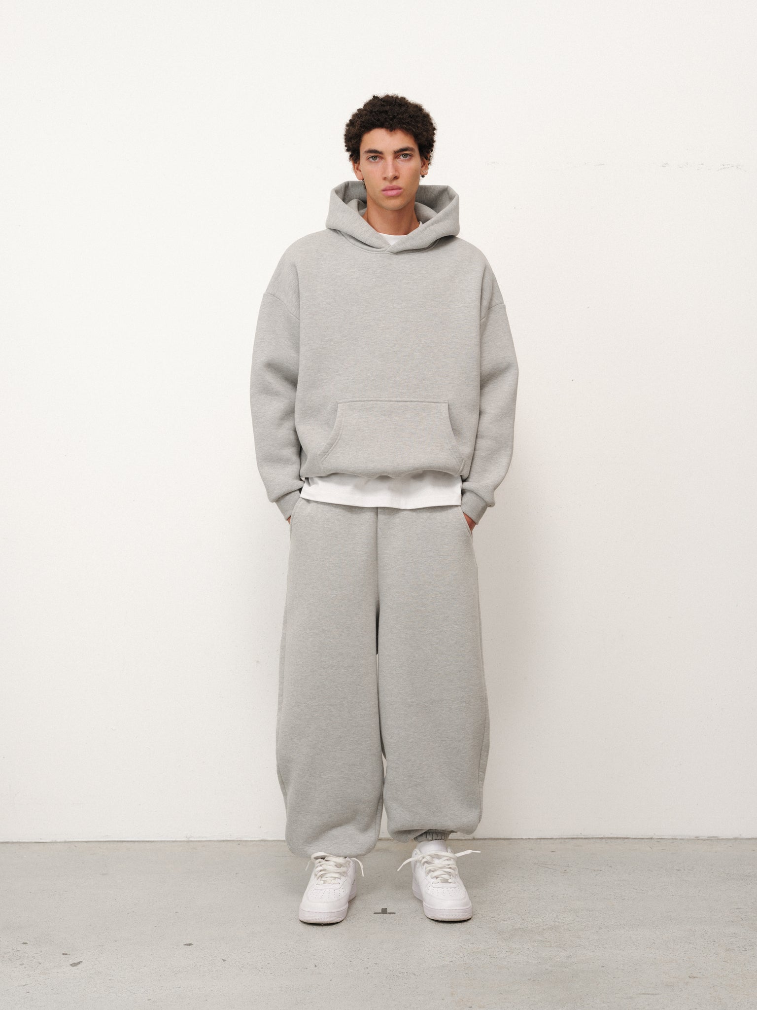 COZY HOODIE - GREY