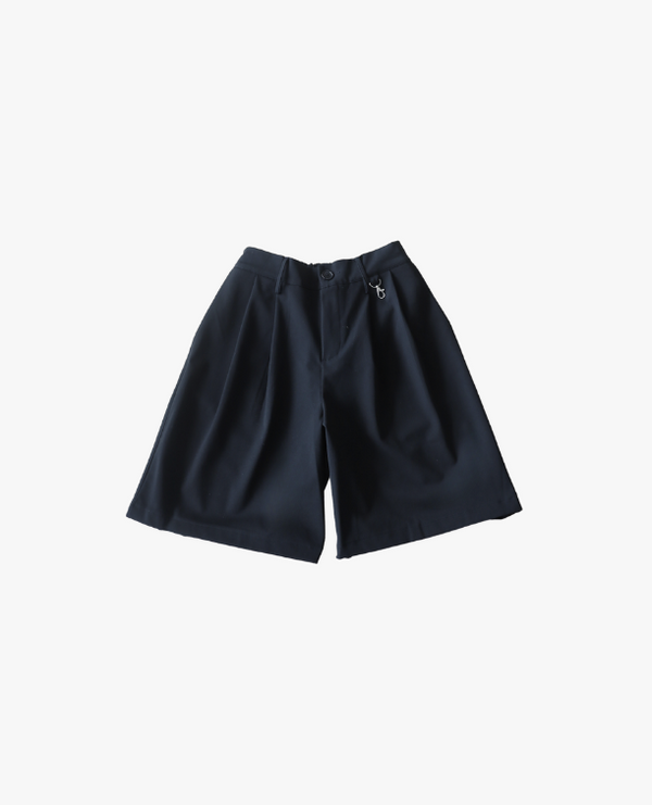 PLEATED SHORT - BLACK