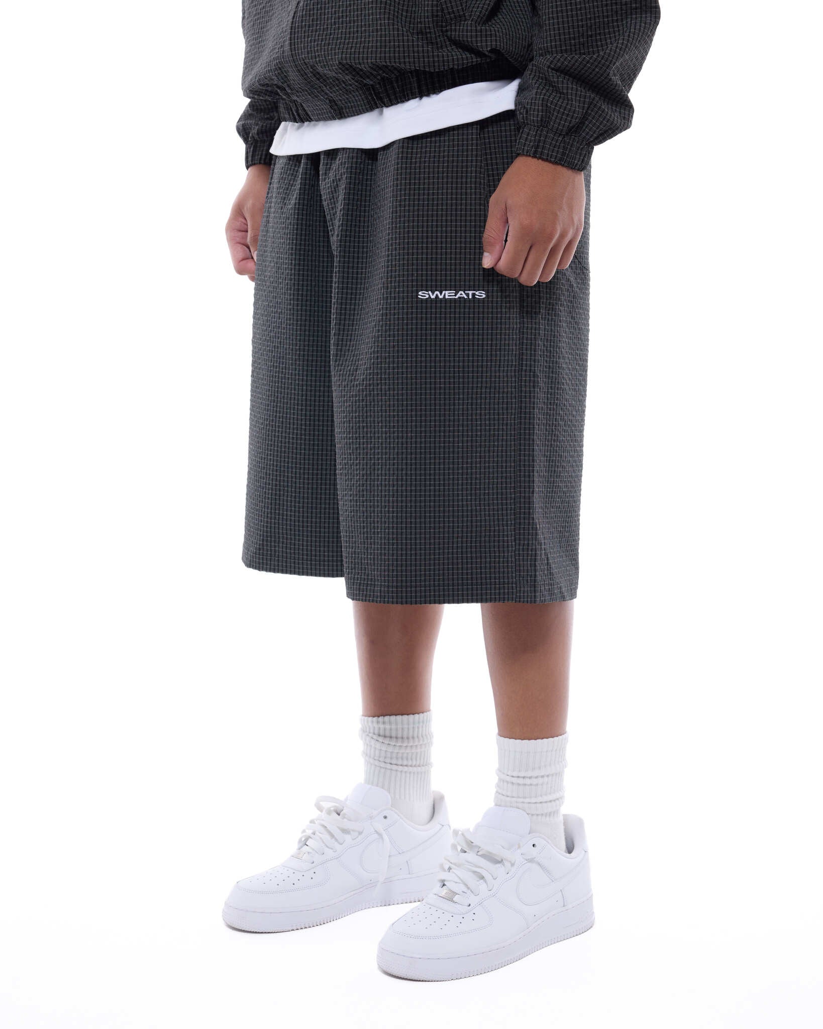 CHECKERED TRACK SHORT - BLACK/WHITE - Sweats UK