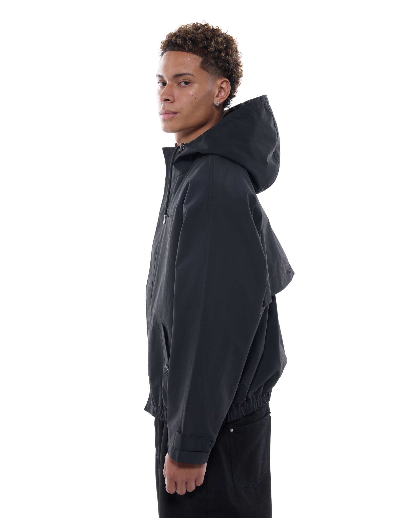 ARC JACKET - BLACK - Sweats UK