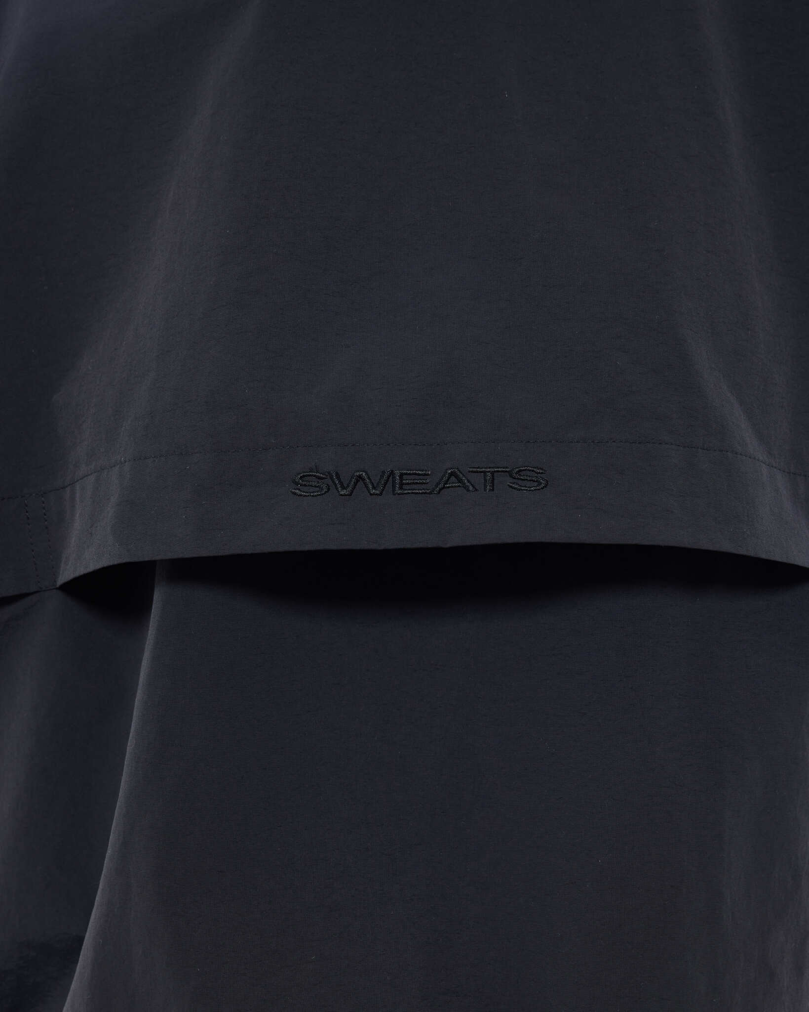 ARC JACKET - BLACK - Sweats UK