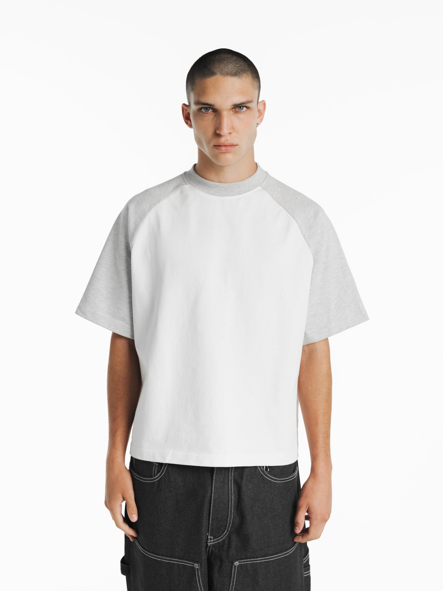 RAGLAN SS T-SHIRT - WHITE/ARCTYC