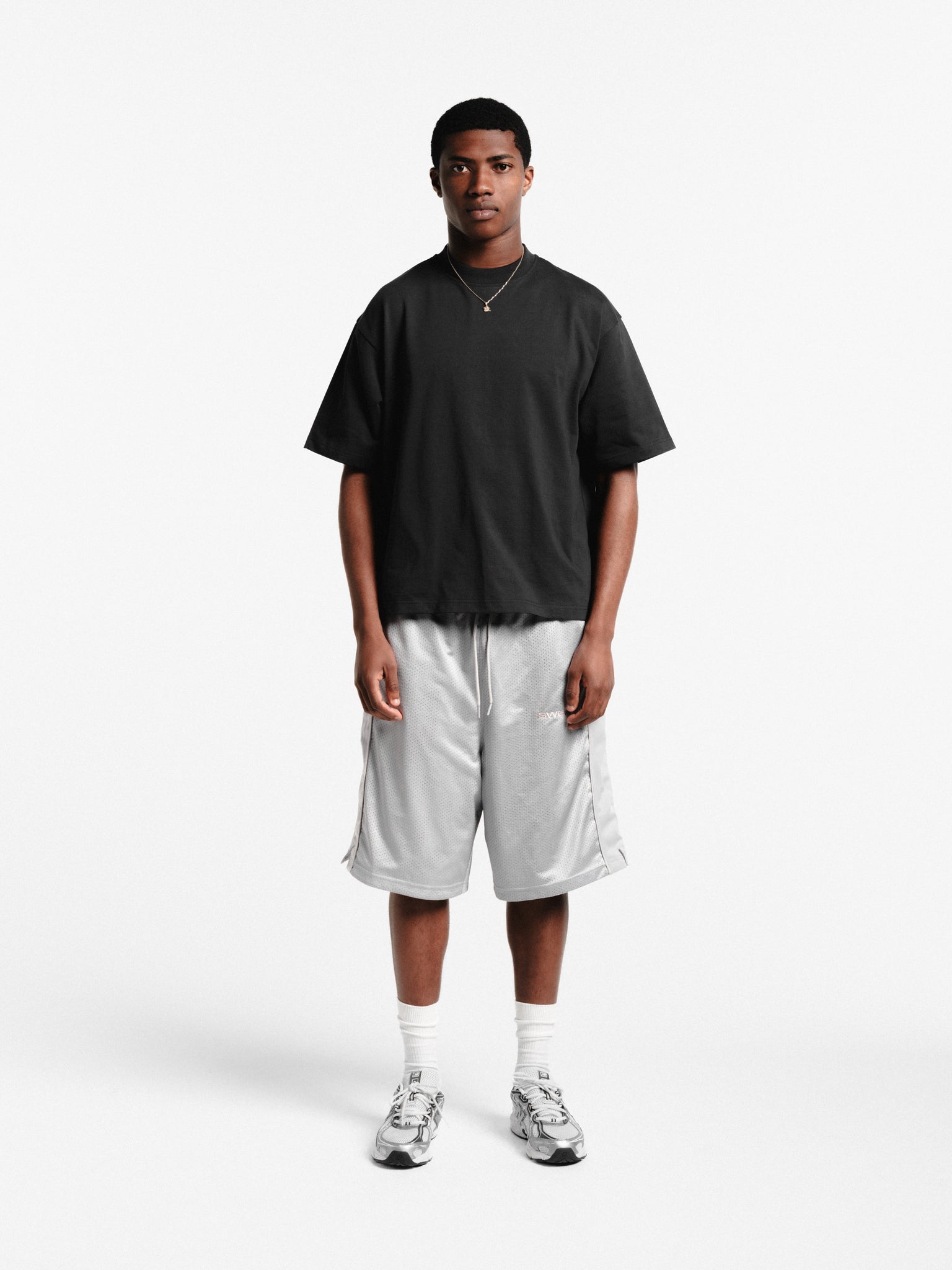 MESH SHORT - GREY
