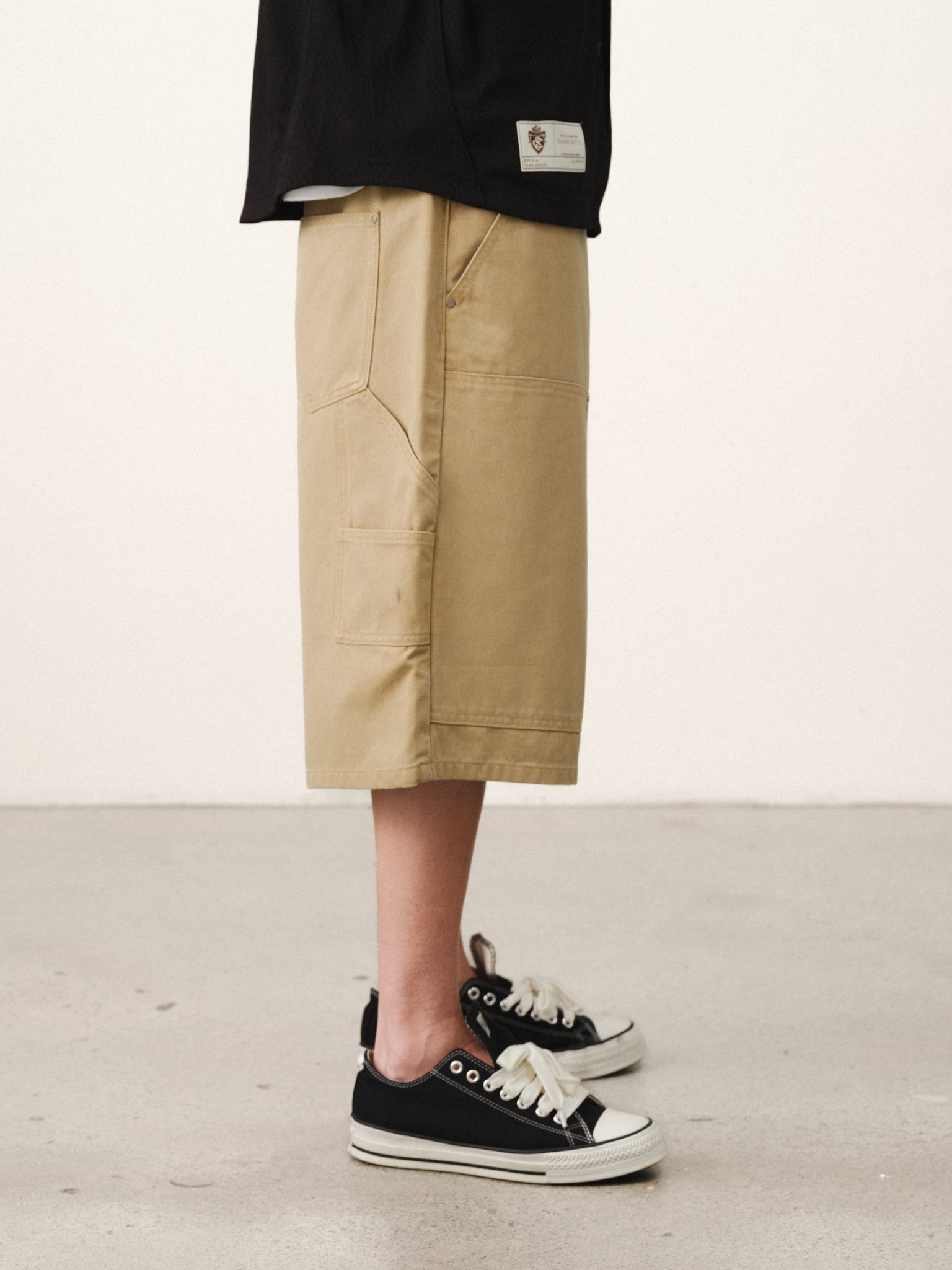 Sweats UK double knee shorts in sand color, casual summer shorts with reinforced knee patches, lightweight and comfortable.
