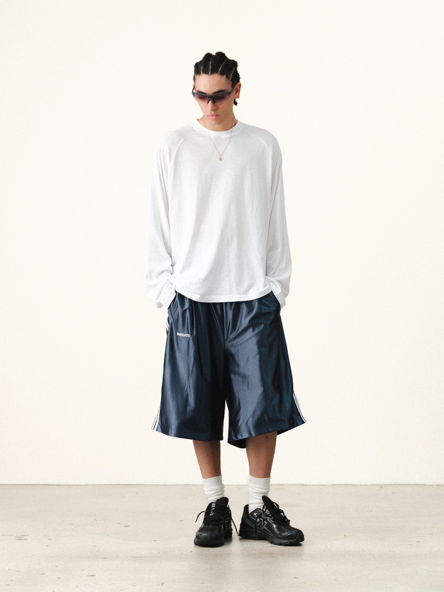 LEAGUE SHORTS - NAVY